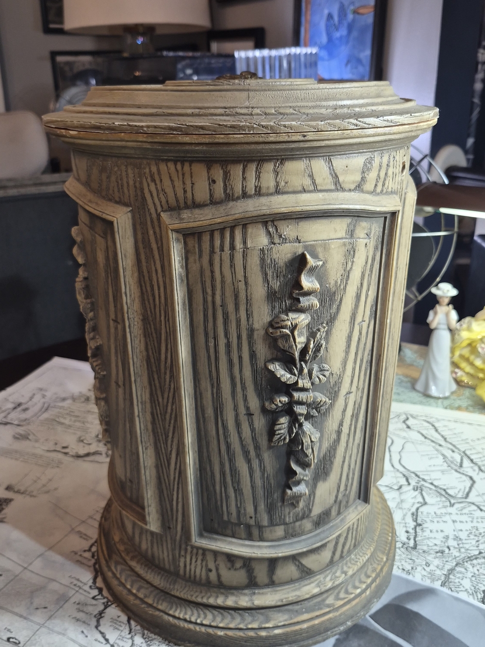 Vintage Syroco Style Faux Wood Floral Ice Bucket Lidded